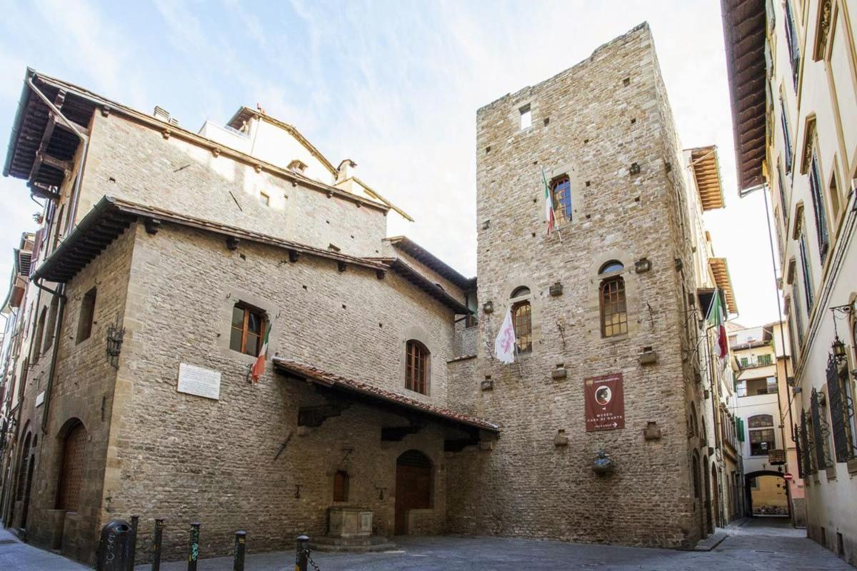 Entire Flat With 6 Rooms & 6 Bathrooms, 210 Sqms At Most Historical Center With Lift !!! Florence Extérieur photo